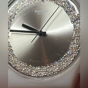 Swatch Watch SUOW35 White Crystal Bezel Swiss made Sunburst Dial | New battery